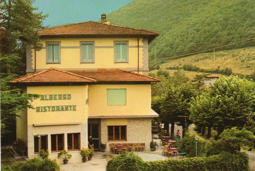 Albergo Padellino Vaglia  ภายนอก รูปภาพ