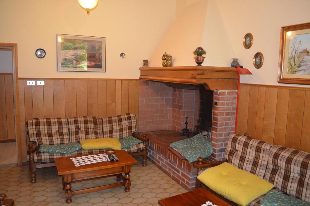 Albergo Padellino Vaglia  ภายนอก รูปภาพ